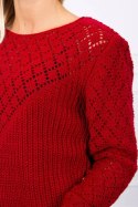 Sweter z ażurowym zdobieniem czerwony