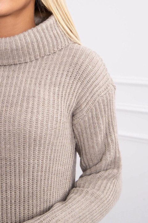 Sweter z golfem beżowy