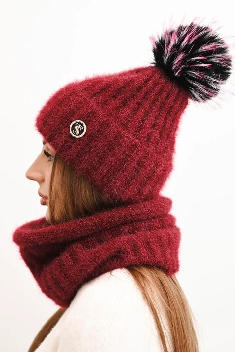 Komplet damski zimowy z pomponem i komin bordowy