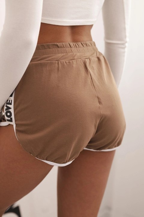 Szorty damskie bawełniane z elastycznym pasem i sportową lamówką camelowe