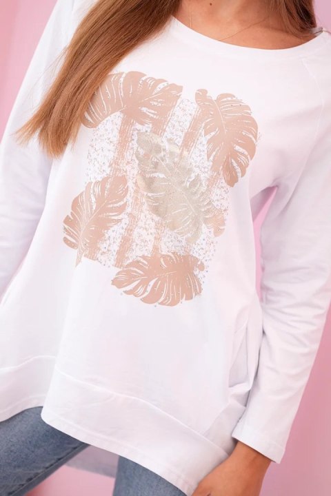 Bluzka damska z kieszeniami i ozdobnym nadrukiem biała  