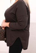 Bluzka damska bawełniana Plus Size z dekoltem V i podwijanym rękawem brązowa