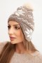 Czapka damska zimowa wełniana z motywem śnieżynki i pomponem K450 mocca