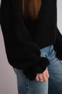 Sweter damski z dodatkiem moheru z grubym splotem i ozdobnymi rękawami czarny