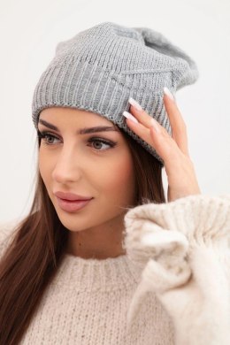 Czapka damska zimowa klasyczna z subtelnym wzorem K379 szara