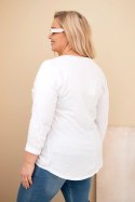 Bluzka damska Plus Size przecierana z napisem i perełkami biała
