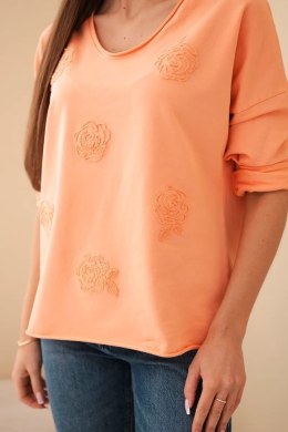 Bluzka damska bawełniana z haftowanymi kwiatami i dekoltem V morelowa