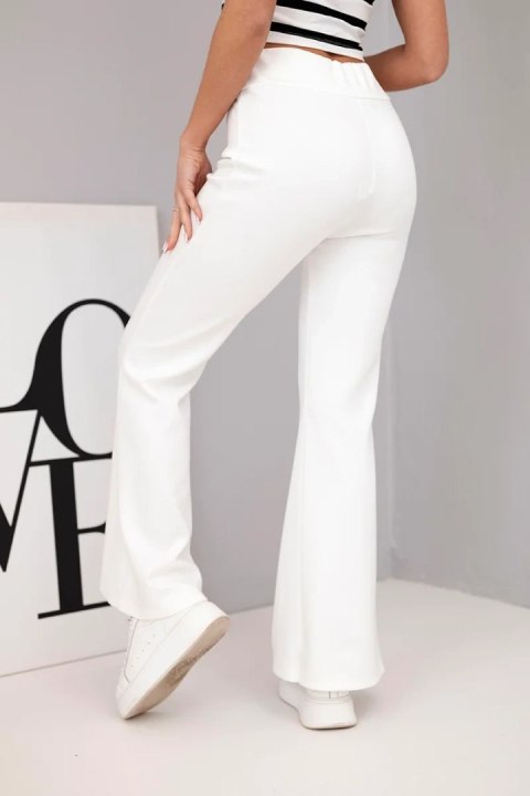 Spodnie damskie masełko z rozszerzaną nogawką ecru