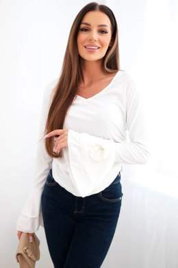 Bluzka damska prążkowana z dekoltem V i falbanami na rękawach ecru