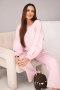 Komplet damski masełko bluza z broszką i spodnie z prostą nogawką ciemny pudrowy róż