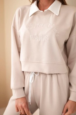 Komplet damski masełko bluza z kołnierzykiem i proste spodnie beżowy