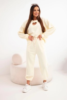 Komplet damski masełko z wycięciem w kształcie serca żółty