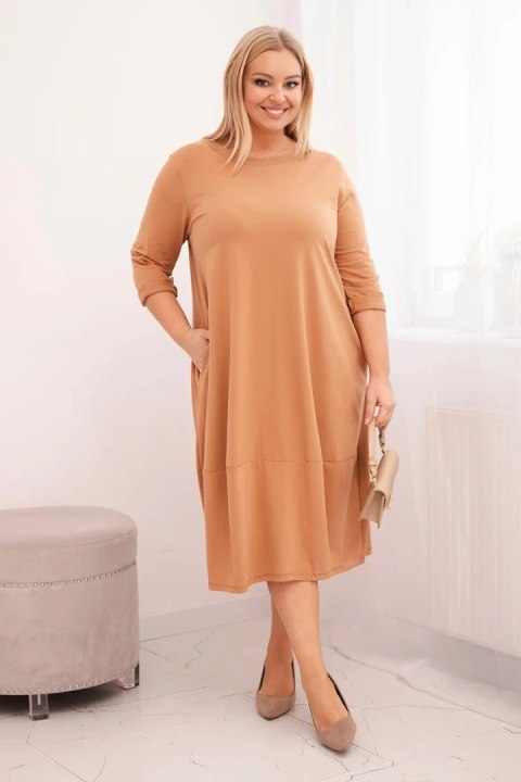 Sukienka damska bawełniana Plus Size z podwijanym rękawem i kieszeniami camelowa