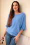 Sweter damski typu nietoperz z okrągłym dekoltem jeansowy