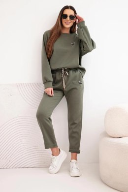 Komplet damski masełkowy z wiskozy z bluzą i spodniami khaki
