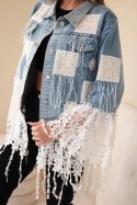 Kurtka jeansowa damska bawełniana z frędzlami i koronką w stylu boho jasno jeansowa