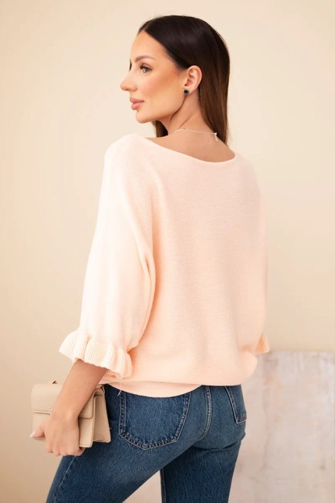 Sweter damski typu nietoperz z okrągłym dekoltem łososiowy