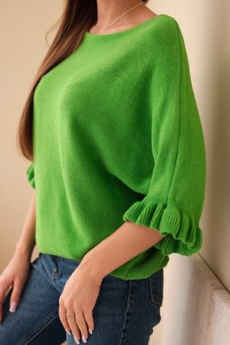 Sweter damski typu nietoperz z okrągłym dekoltem zielony