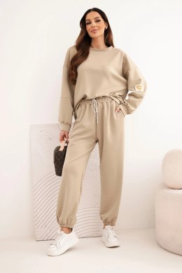 Komplet damski masełkowy z luźną bluzą i spodniami z napisem LOVE ciemno beżowy