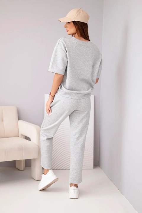 Komplet damski wiskozowy masełko z krótkim rękawem i spodniami z podwijaną nogawką szary