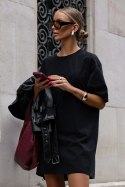 Czarna t-shirtowa sukienka oversize SELLA