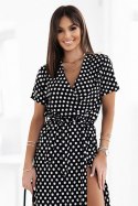 Zakładana sukienka w grochy Loni