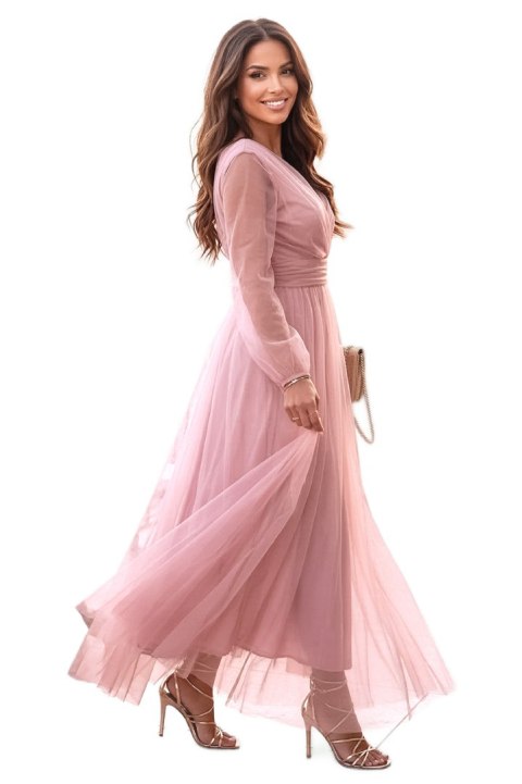 664-1 Długa sukienka maxi z tiulowymi rękawami i kopertowym dekoltem - pudrowy róż