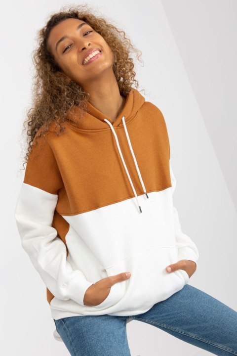 Bluza Damska Model AP-BL-AP-3001.98P Light Brown - Rue Paris Bluza Damska Model AP-BL-AP-3001.98P Light Brown - Rue Paris