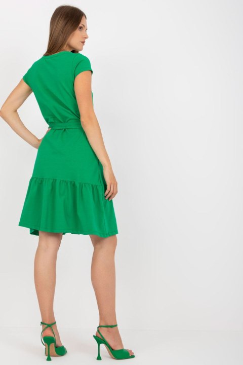 Sukienka Model RV-SK-8048.21P Green - Rue Paris Sukienka Model RV-SK-8048.21P Green - Rue Paris