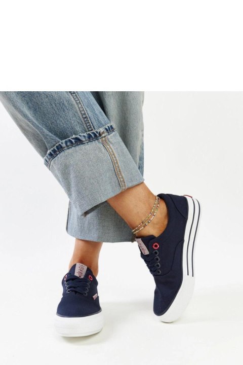 Granatowe damskie trampki na grubej podeszwie CROSS JEANS - Solea Granatowe damskie trampki na grubej podeszwie CROSS JEANS - Solea