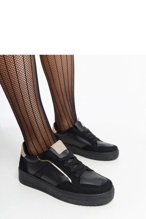 Czarny sneakersy na platformie Walda - Solea Czarny sneakersy na platformie Walda - Solea